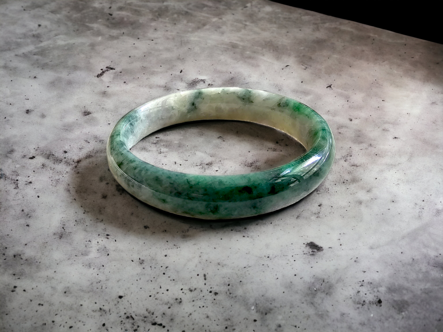 Earths Burmese A-Jade Bangle Bracelet 08805