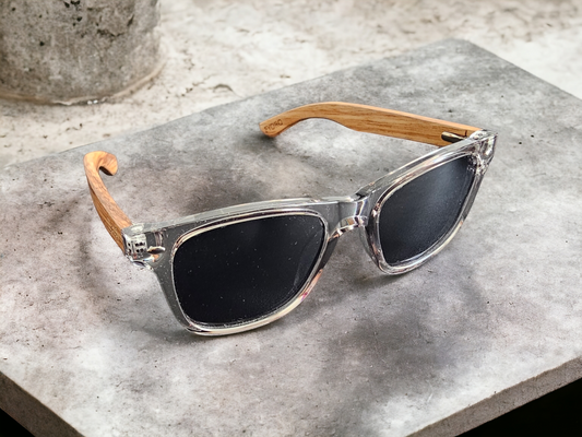 Tatsu FYORO 太陽眼鏡（UV400 偏光、水晶灰色鏡框和斑馬木鏡腳）