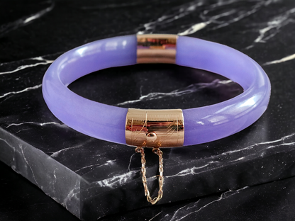 Viceroy's Circular Lavender Jade Bangle Bracelet (with 14K Yellow Gold)