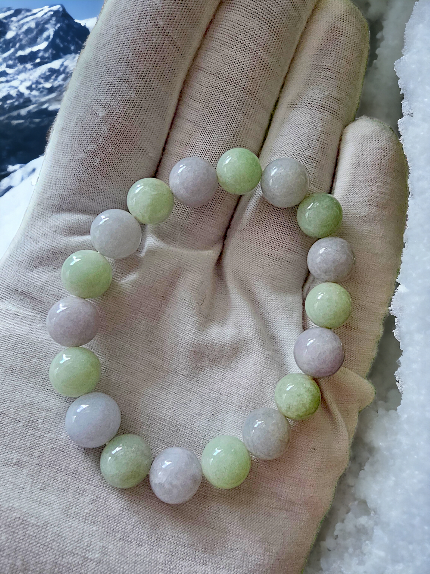 Imperial Green and Lavender Burmese A-Jade Jadeite Beaded Bracelet (10-11mm Each x 18 beads) 07002