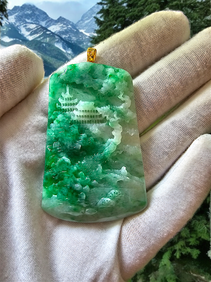 Adventures of the Orient Burmese A-Jadeite Pendant and Showpiece (with 18K Yellow Gold)