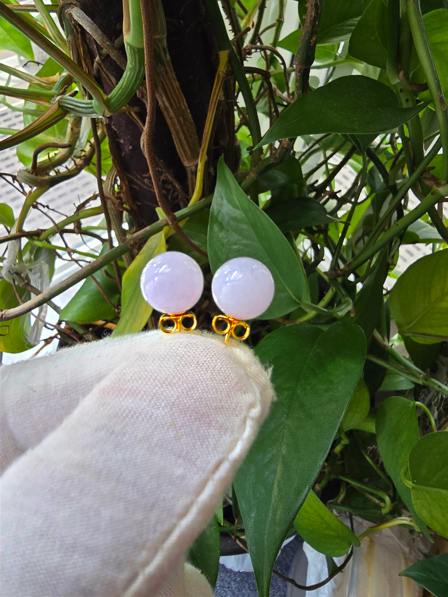 Harmony Burmese Lavender Purple A-Jade 10mm Beaded Stud Earrings (with 18K Yellow Gold)
