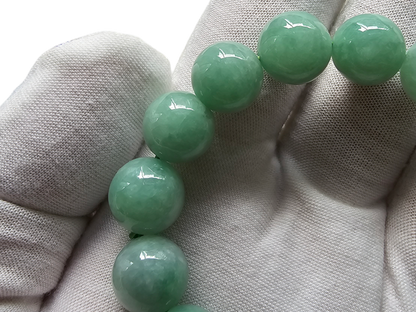 Imperial Japanese Green Burmese A-Jade Beaded Bracelet (MADE IN JAPAN) (12mm Each x 16 beads) 05014