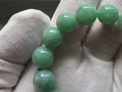 Imperial Japanese Green Burmese A-Jade Beaded Bracelet (MADE IN JAPAN) (12mm Each x 16 beads) 05014