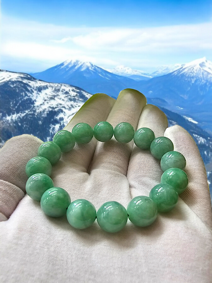 Imperial Japanese Green Burmese A-Jade Beaded Bracelet (MADE IN JAPAN) (12mm Each x 16 beads) 05014