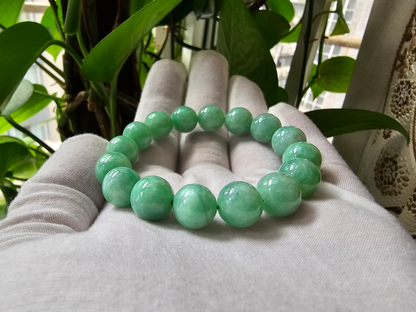 Imperial Japanese Green Burmese A-Jade Beaded Bracelet (MADE IN JAPAN) (12mm Each x 16 beads) 05014