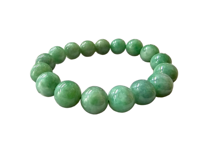 Imperial Japanese Green Burmese A-Jade Beaded Bracelet (MADE IN JAPAN) (12mm Each x 17 beads) 05016