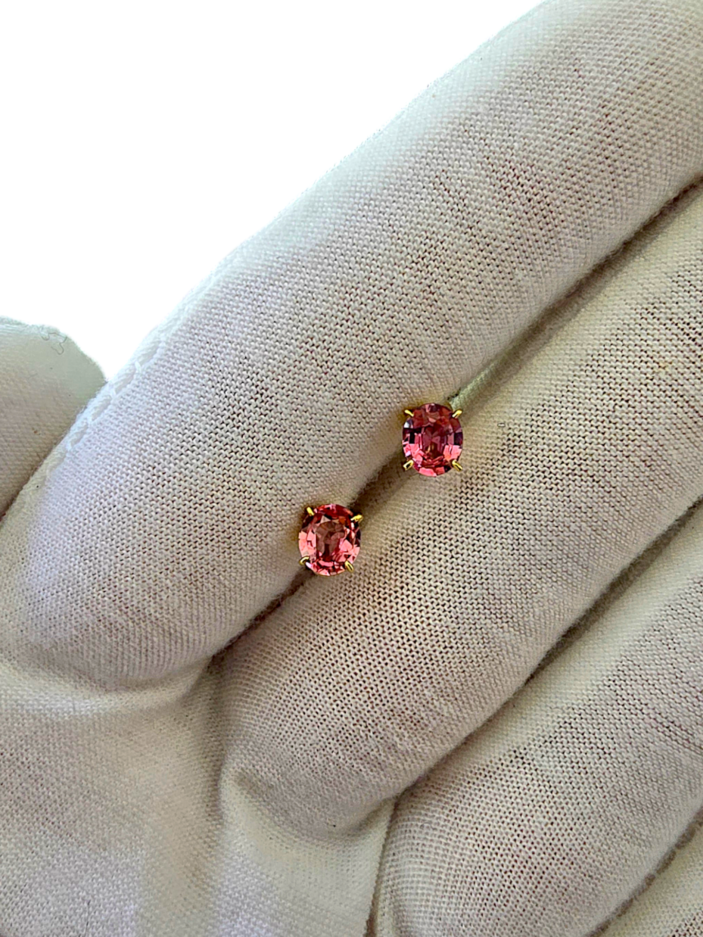 Drops of Sunshine (MADE IN JAPAN) Certified Padparadscha Sapphire Stud Earrings - with 18K Yellow Gold