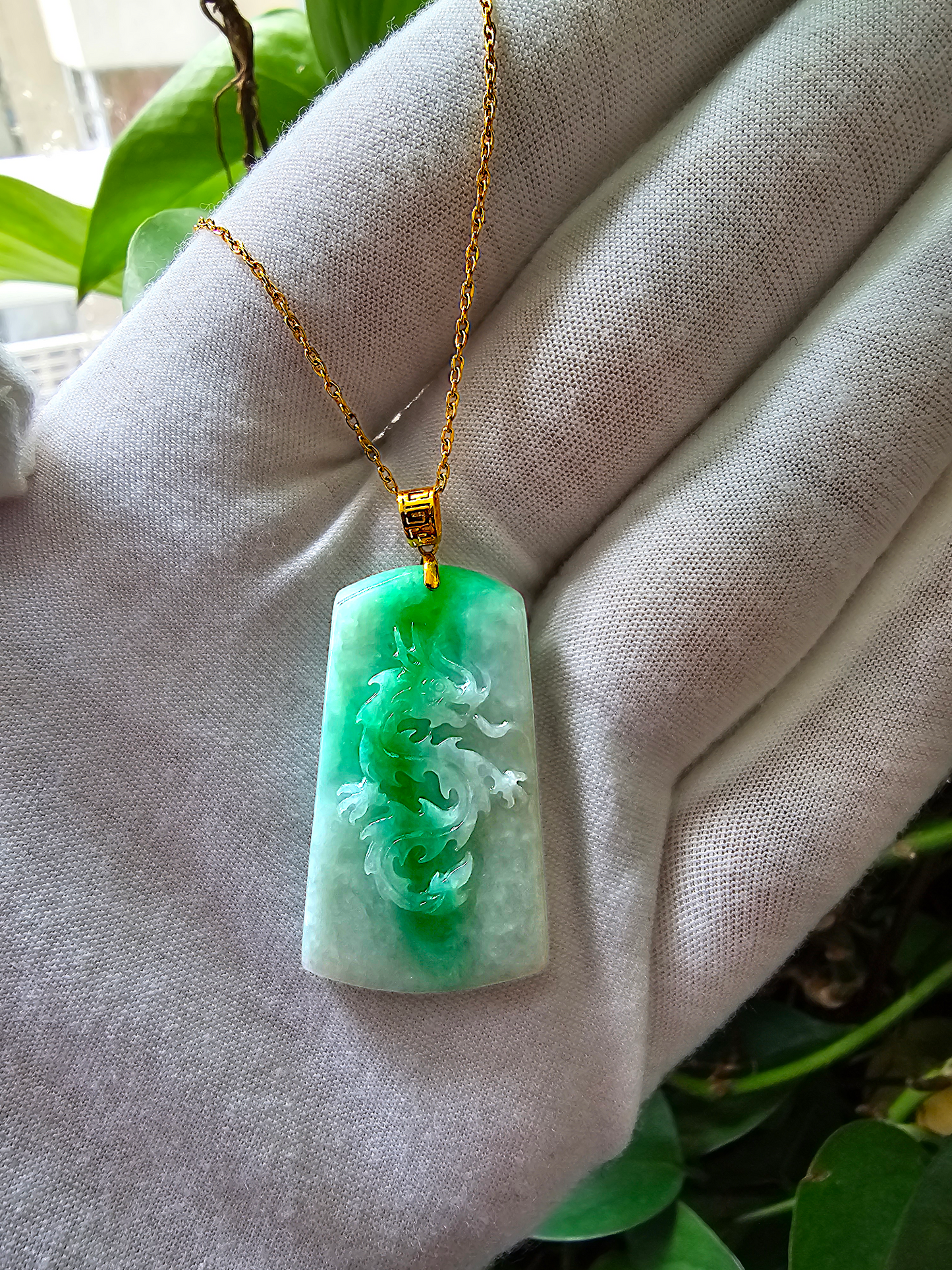 Dragon of Enoshima Burmese A-Jade Pendant (with 18K Yellow Gold) - Certified