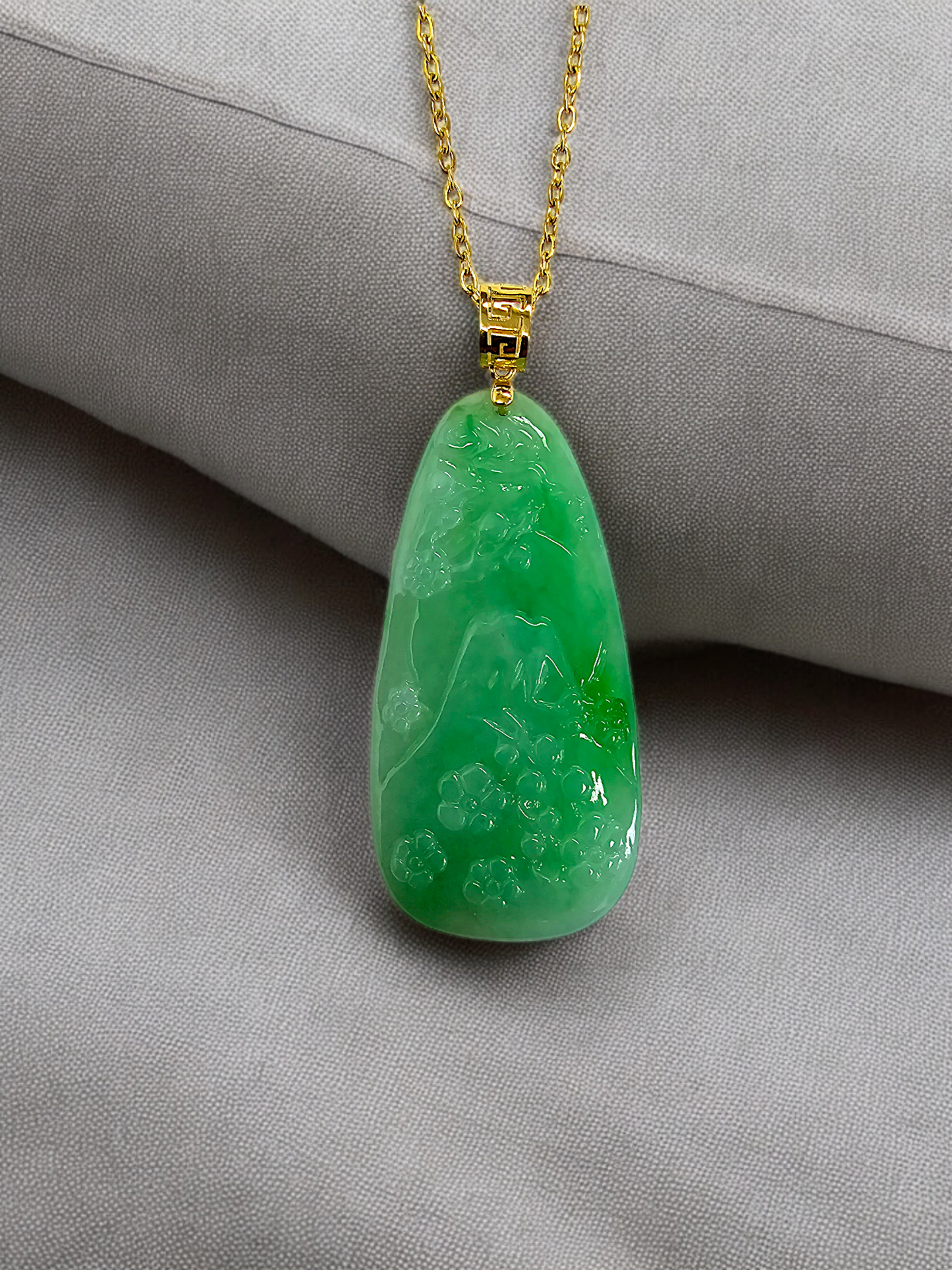 Bliss of Fuji Burmese A-Jade Pendant (with 18K Yellow Gold)- Certified