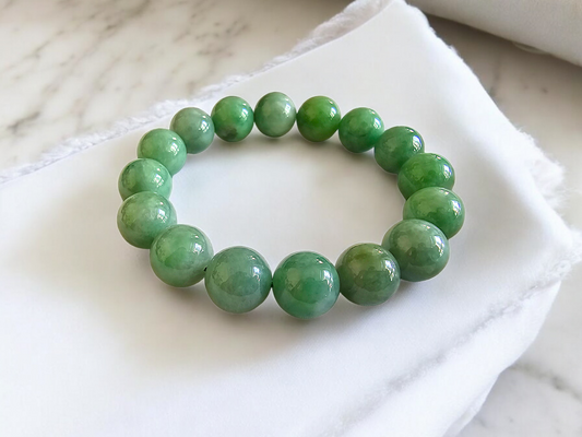 Imperial Japanese Green Burmese A Jade Beaded Bracelet (MADE IN JAPAN) (12mm Each x 16 beads) 05020