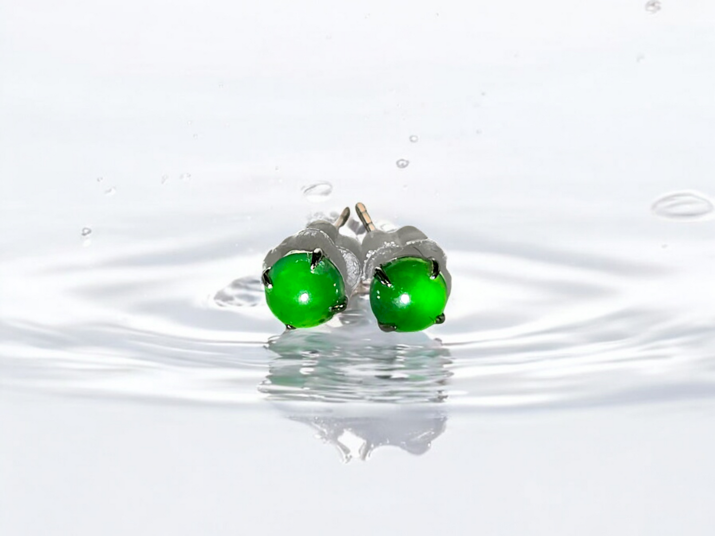 Vert Imperial Green Burmese A-Jade Stud Earrings (with 18K White Gold) - Certified