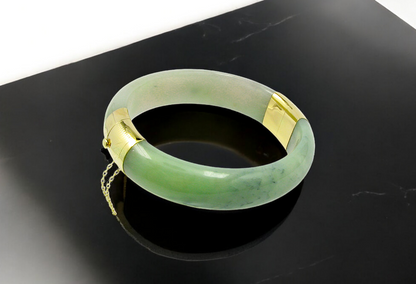 1881 Viceroy's Elliptical Burmese A-Jade Bangle Bracelet (with 14K Yellow Gold)