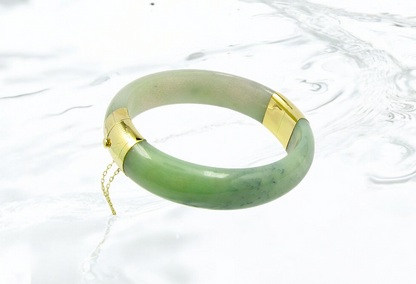 1881 Viceroy's Elliptical Burmese A-Jade Bangle Bracelet (with 14K Yellow Gold)