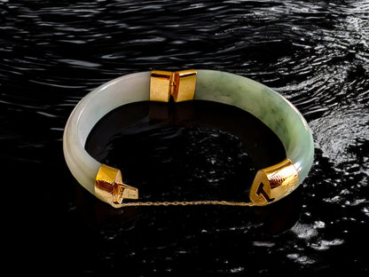 1881 Viceroy's Elliptical Burmese A-Jade Bangle Bracelet (with 14K Yellow Gold)