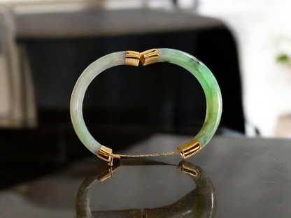 1883 Viceroy's Elliptical Burmese A-Jade Bangle Bracelet (with 14K Yellow Gold)