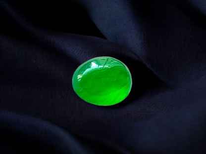 Certified 2.80cts. Vivid Apple Green Burmese A-Jadeite Oval Cabochon Loose Stone LS3