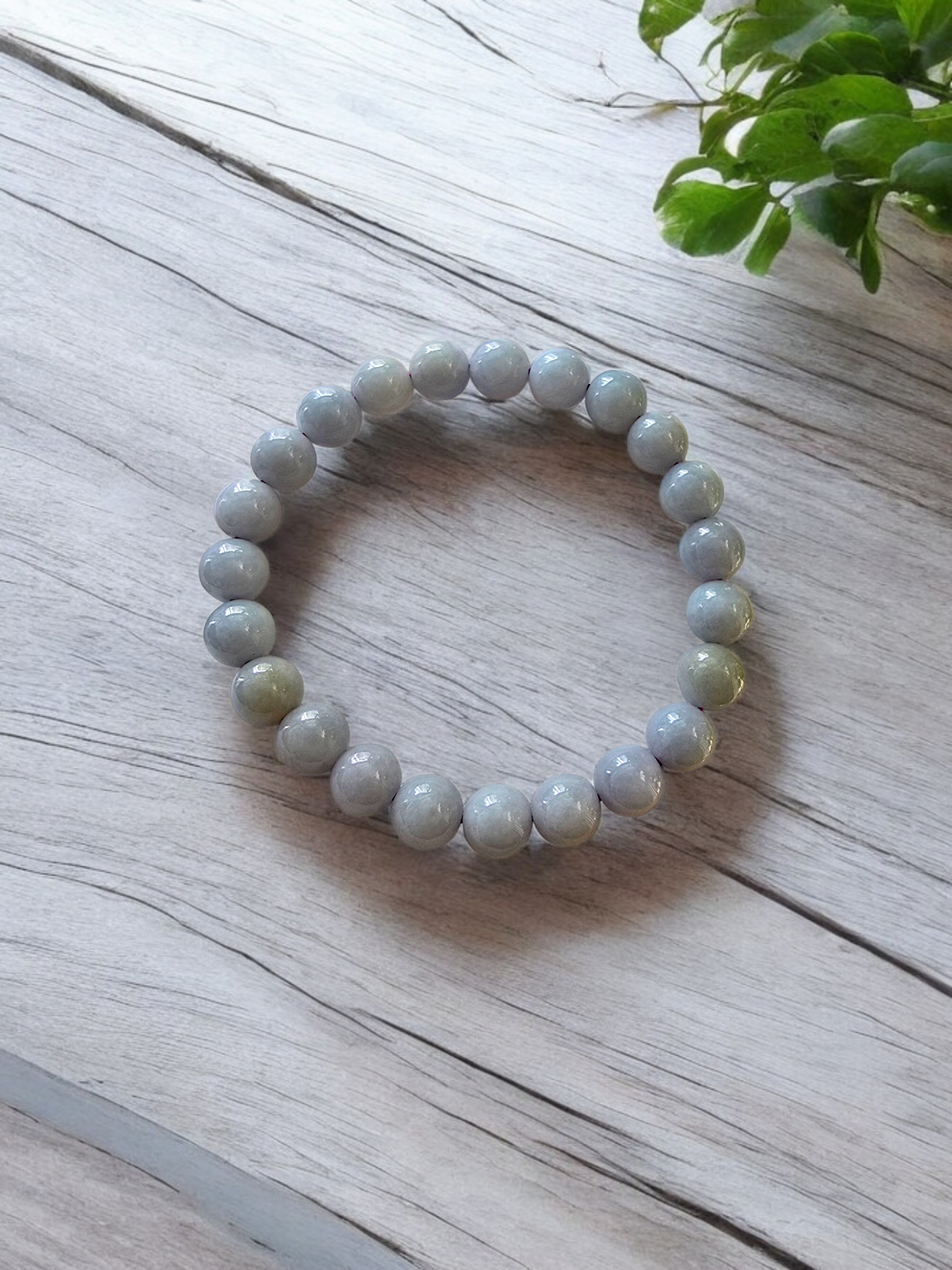 Imperial Japanese Lavender Purple Burmese A-Jade Beaded Bracelet (MADE IN JAPAN) (8mm Each x 23 beads) 05024