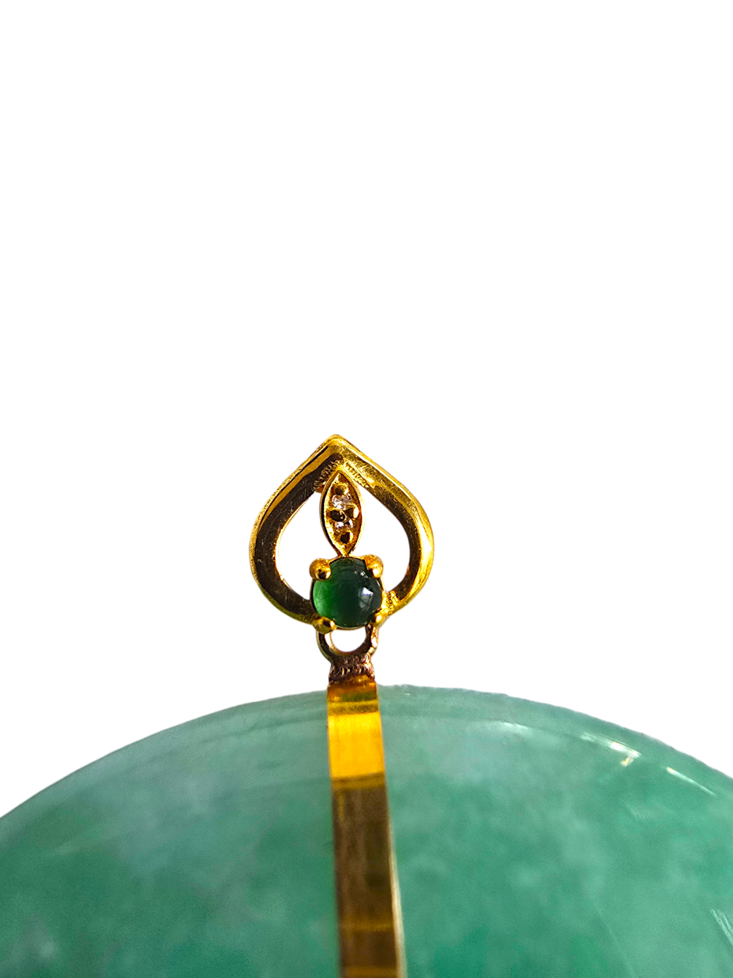 Cheung's Round Donut Burmese A-Jade 40mm Pendant with 18K Yellow Gold - Certified