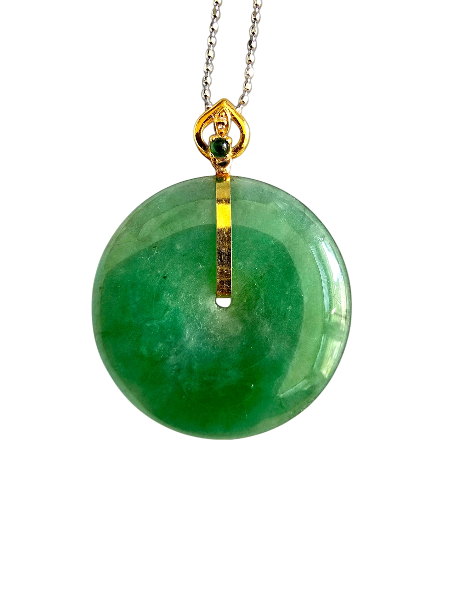 Cheung's Round Donut Burmese A-Jade 22.50 mm Pendant with 18K Yellow Gold - Certified