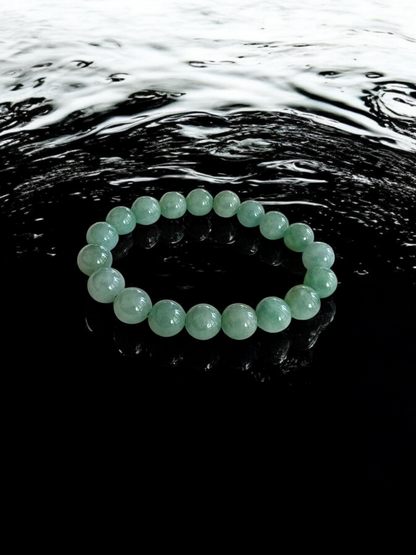 Imperial Japanese Green Burmese A-Jade Beaded Bracelet (MADE IN JAPAN) (10.5mm Each x 19 beads) 05037