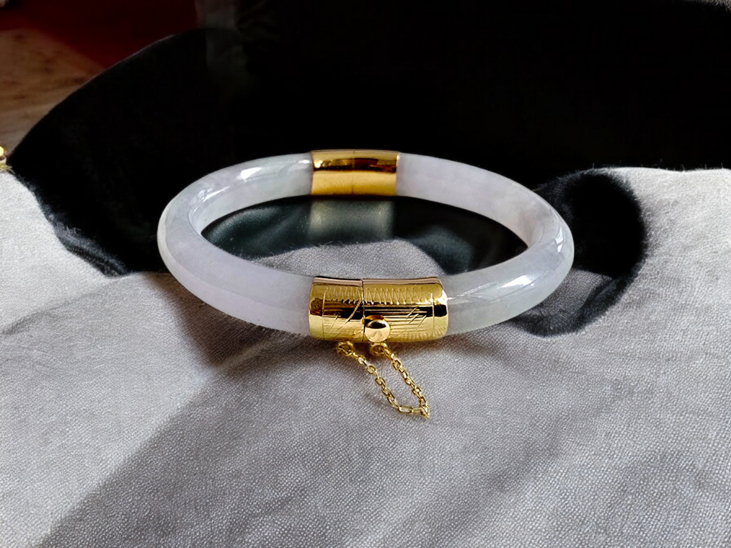 1887 Viceroy's Circular Burmese White Lavender A-Jade Bangle Bracelet (with 14K Yellow Gold)