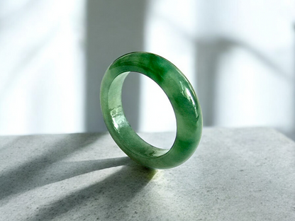 Masters Burmese Vibrant Green A-Jadeite Infinity Band Ring 09007 - Certified