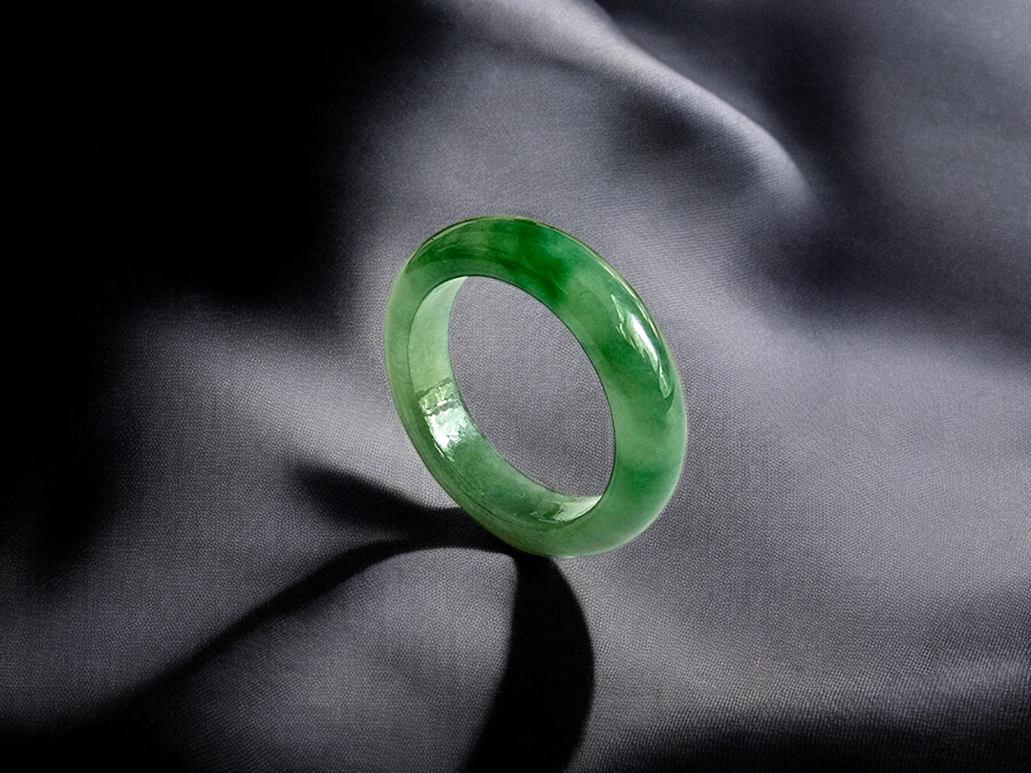 Masters Burmese Vibrant Green A-Jadeite Infinity Band Ring 09007 - Certified