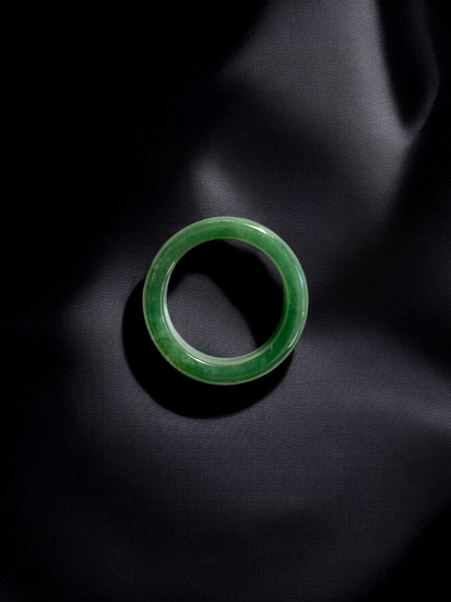 Masters Burmese Vibrant Green A-Jadeite Infinity Band Ring 09009 - Certified