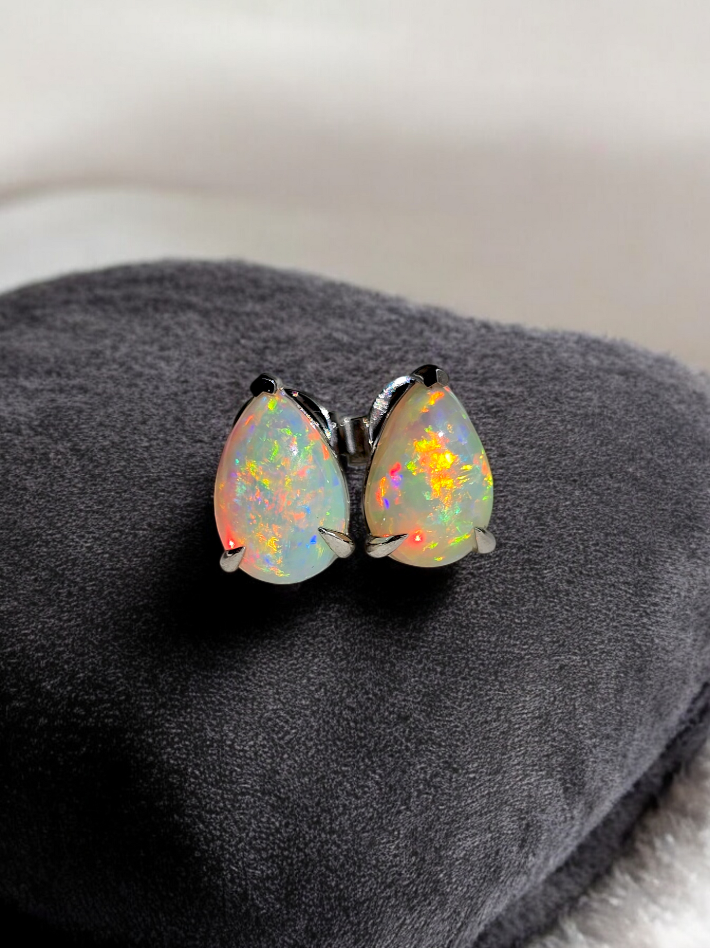 Australian Opal Stud Earrings with 14K White Gold - 3001