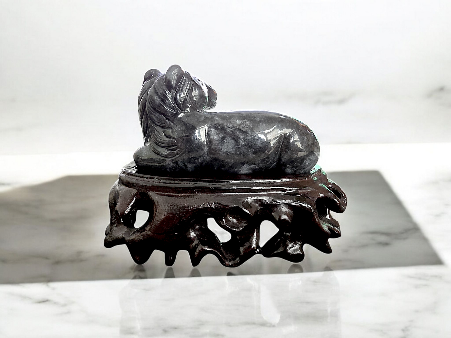 Sitting Horse Black Burmese A-Jadeite Ornament Showpiece with a Wooden Stand