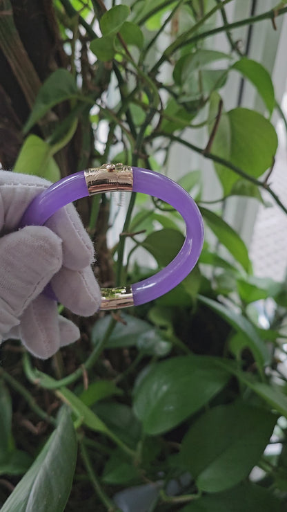 Viceroy's Circular Lavender Jade Bangle Bracelet (with 14K Yellow Gold)