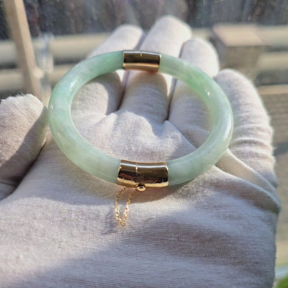 1885 Viceroy's Circular Burmese A-Jade Bangle Bracelet (with 14K Yellow Gold)