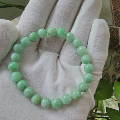 Imperial Japanese Green Burmese A-Jade Beaded Bracelet (MADE IN JAPAN) (8mm Each x 23 beads) 05030