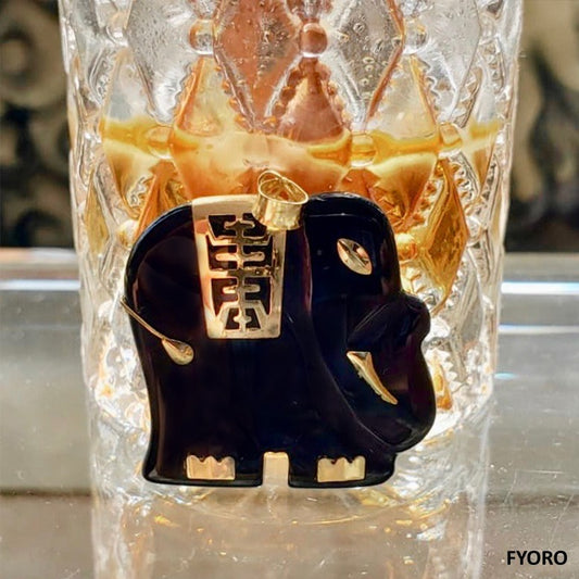 Shanghainese Onyx Elephant Pendant (with 14K Yellow Gold)